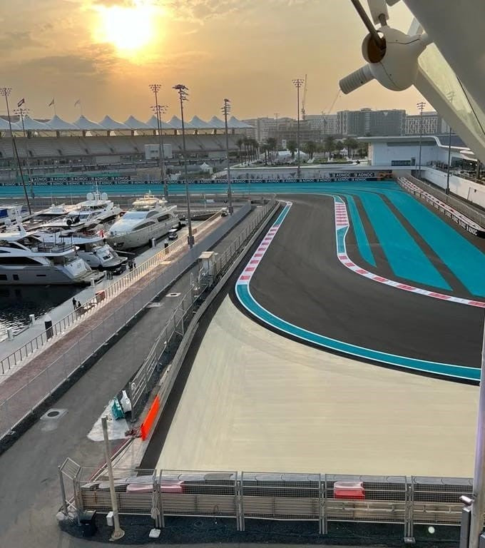F1 Abu Dhabi - 3-Day West Grandstand Club